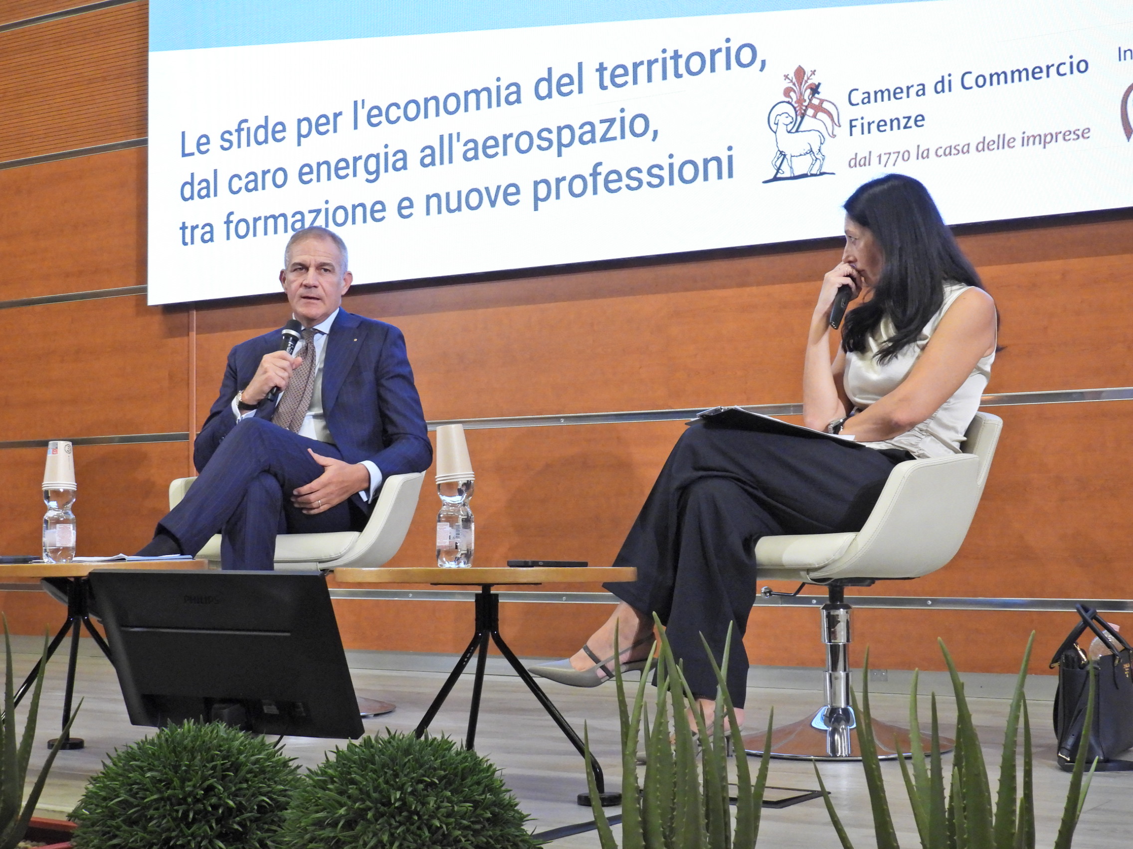 Macrì intervistato da Erika Pontini